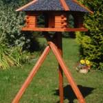 Vogelhaus mit Ständer