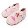 Krabbelschuhe mit Sternen von Dotty Fish