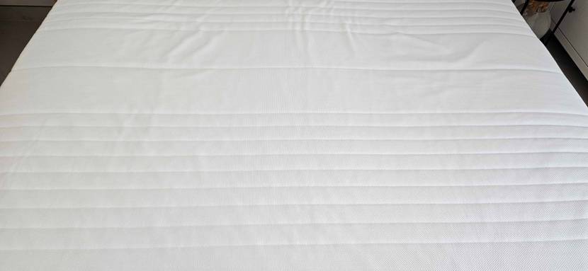 Topper-180x200 getestet: Material eines Toppers in Nahaufnahme.