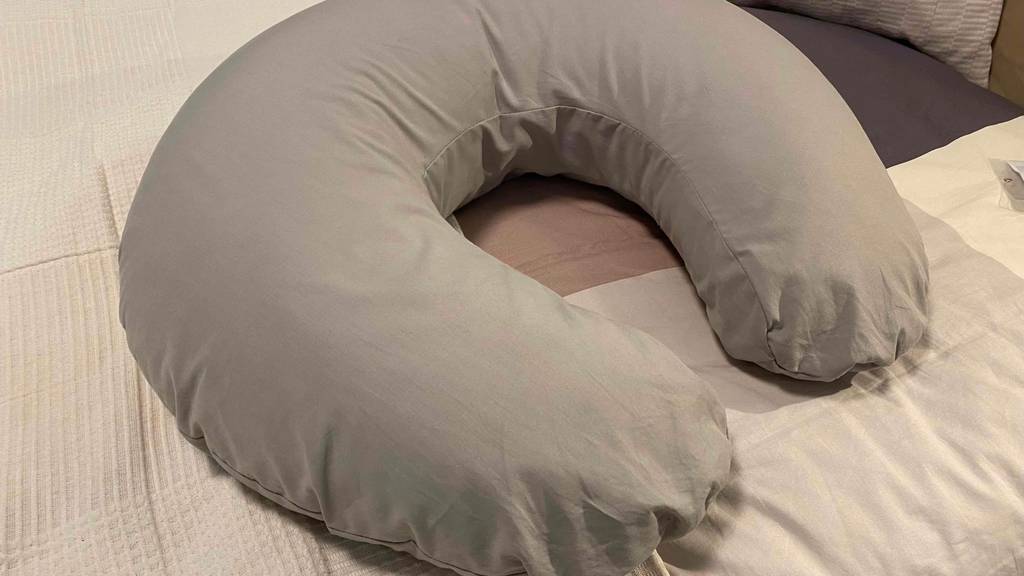 Stillkissen auf Sofa