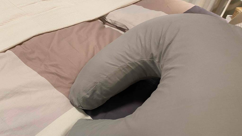 Stillkissen seitlich auf Sofa