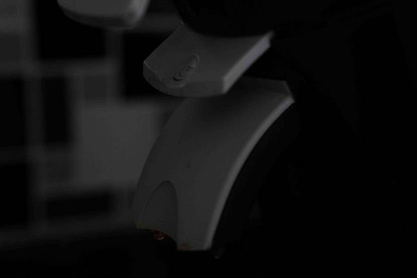 Kaffeepadmaschine getestet: Detailaufnahme Öffnungsmechanismus