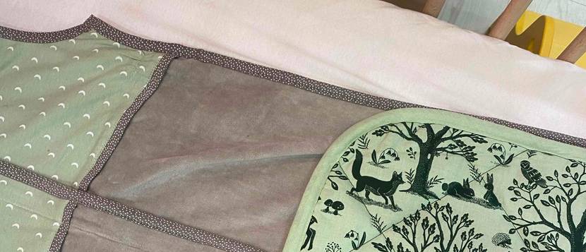 ein ausgepackter Babyschlafsack