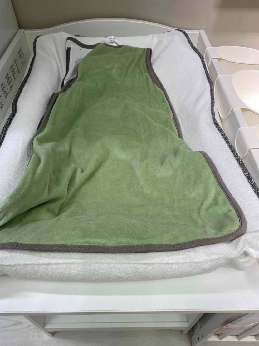 babyschlafsack ausgespannt