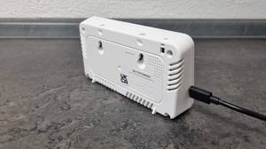 Die Stromversorgung erfolgt beim CO2-Melder AirControl 5000 von Tfa über Netzbetrieb.