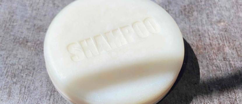 festes Shampoo Reinigung