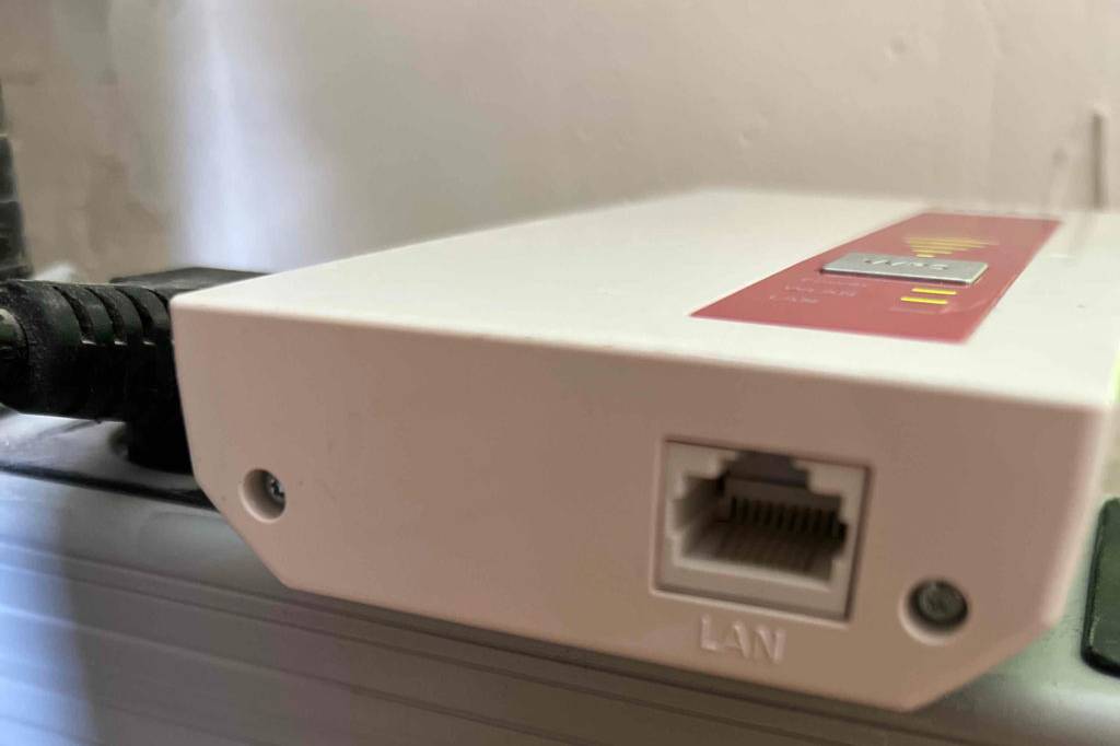 Fritz WLAN Repeater 1750e Buchse