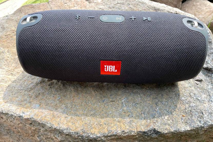 jbl-bluetooth-lautsprecher-steuerung