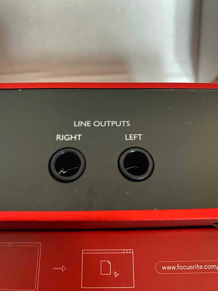 Ports von einem getesteten Kopfhörerverstärker.