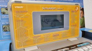 Der Lerncomputer 80-109744 von VTech motiviert Ihr Kind spielerisch bei dem ersten Umgang mit einem Computer.