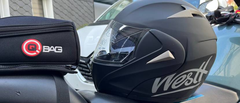 Westt Torque Motorradhelm