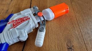 Wasserpistole super Soaker Hydra